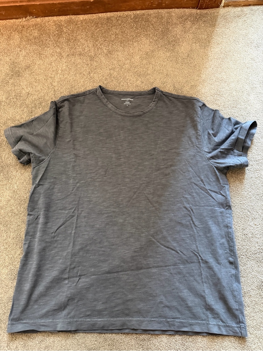 Banana Republic Men's Crew Neck Vintage Tee - Charcoal